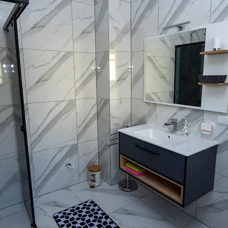 Happy Day 1,2,3 Апартаменты *