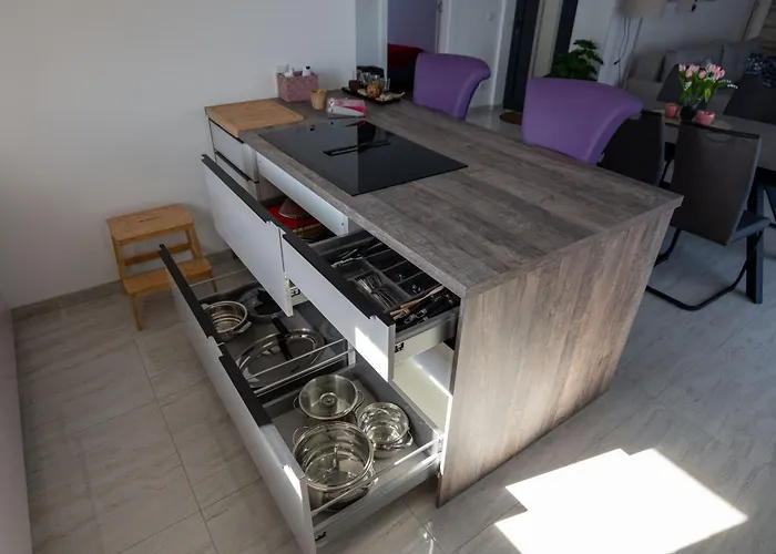 Apartman Happy Day 1,2,3 *