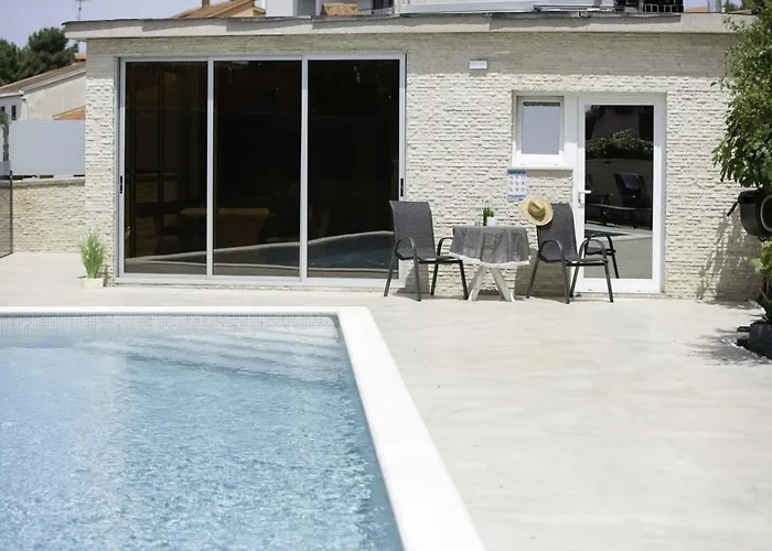 Happy Day 1,2,3 * Pula