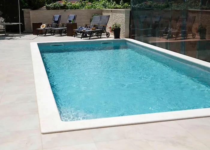 Apartman Happy Day 1,2,3 *