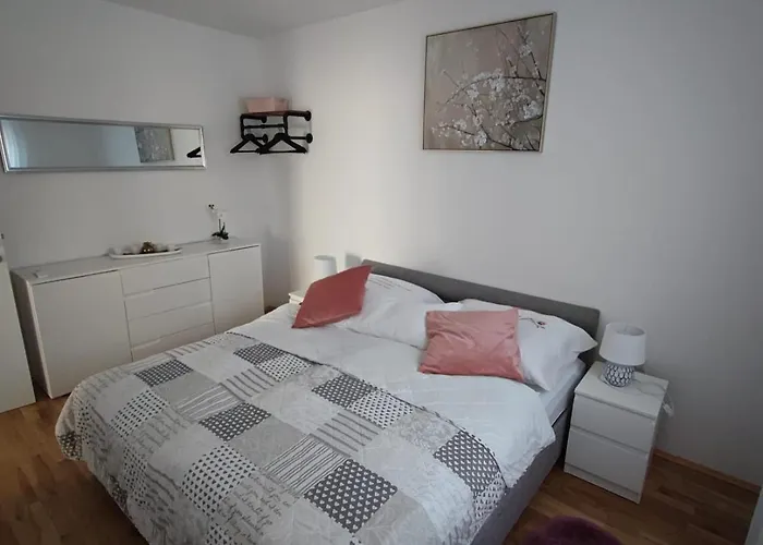 Apartman Happy Day 1,2,3 *