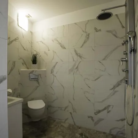 Happy Day 1,2,3 アパート